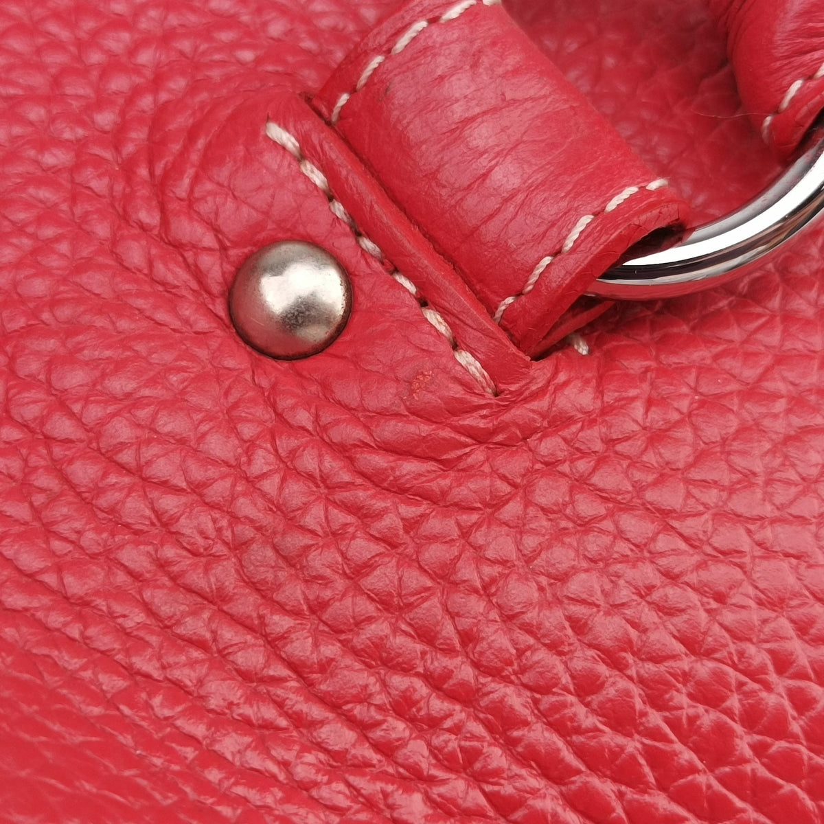 Pre-owned Ferragamo Sofia Red Leather  handbag | stylenewstar