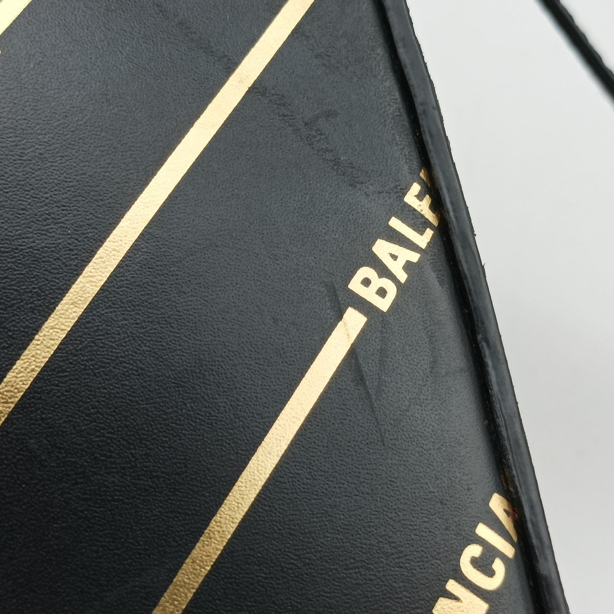 Secondhand Balenciaga Logo Print Box Black Leather  shoulderbag | stylenewstar