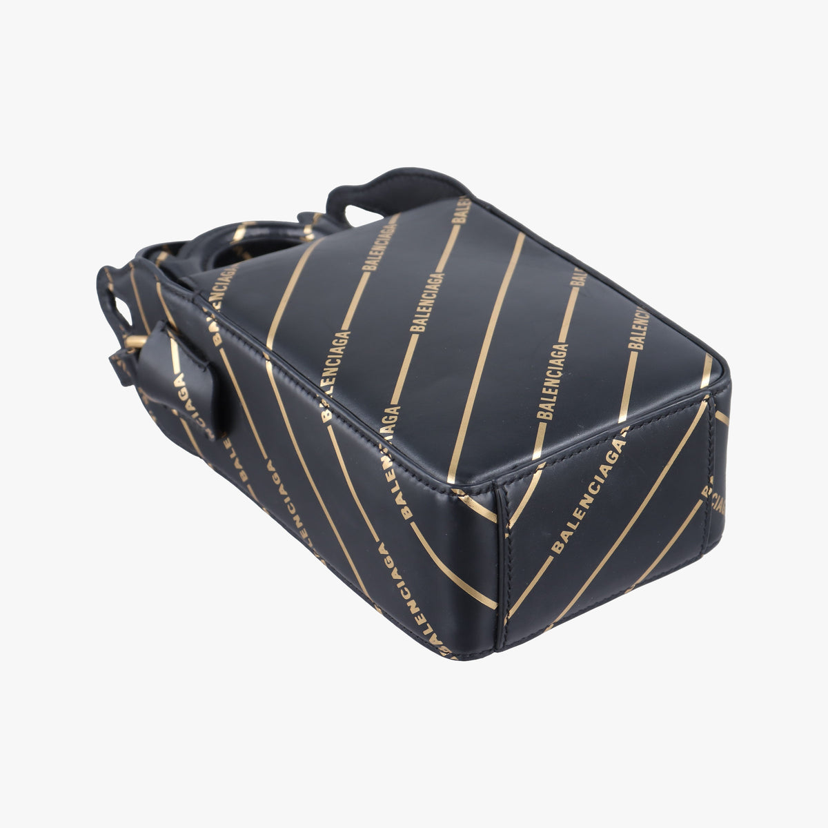 Secondhand Balenciaga Logo Print Box Black Leather  shoulderbag | stylenewstar