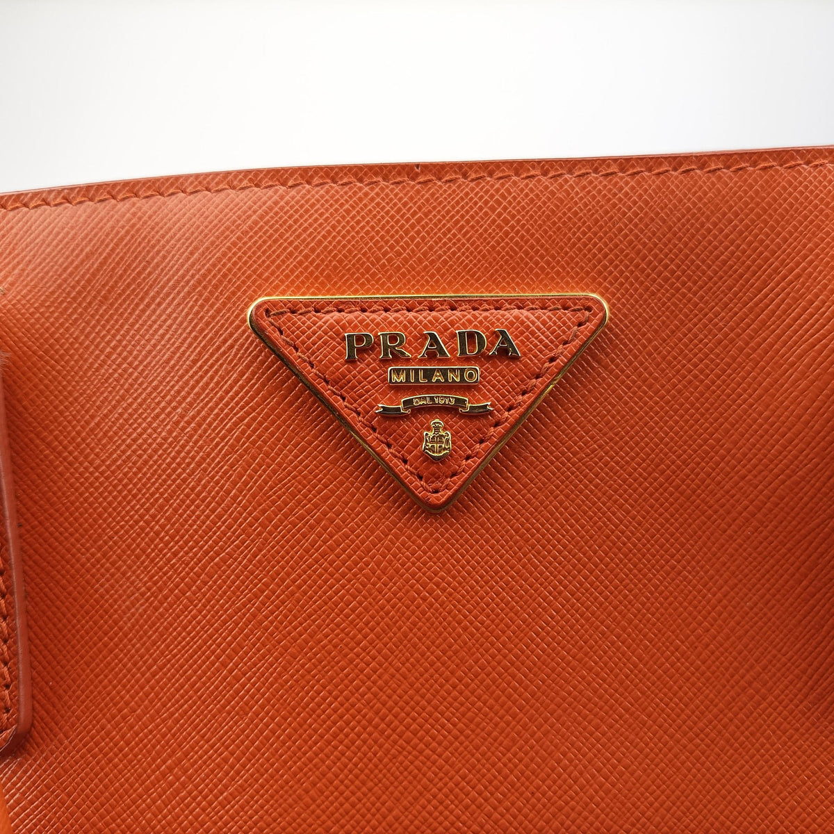 Secondhand Prada Galleria Orange SAFFIANO Leather BN1844 handbag | stylenewstar