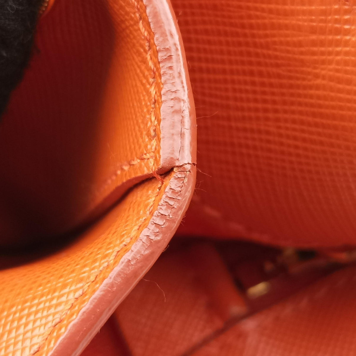 Secondhand Prada Galleria Orange SAFFIANO Leather BN1844 handbag | stylenewstar