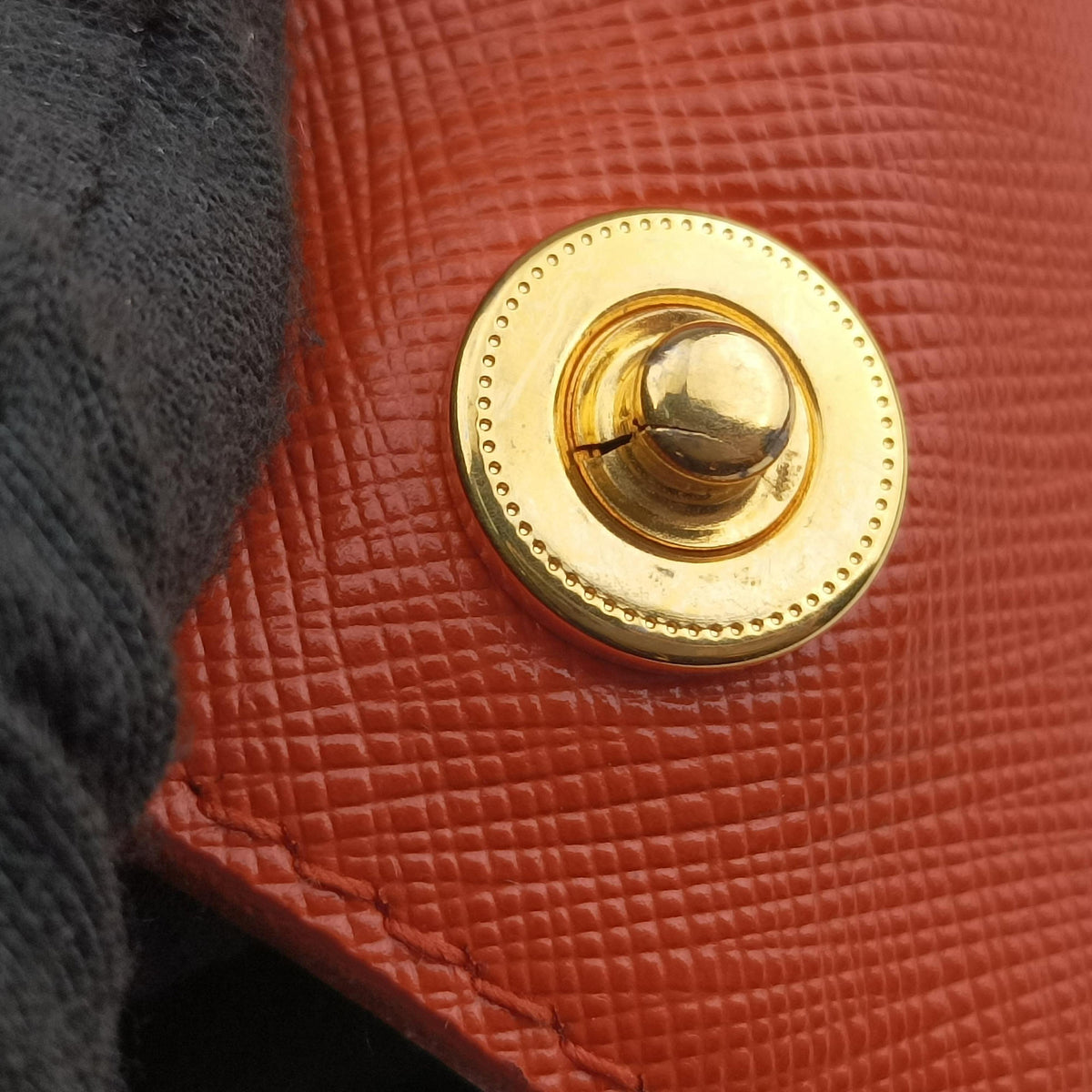 Secondhand Prada Galleria Orange SAFFIANO Leather BN1844 handbag | stylenewstar