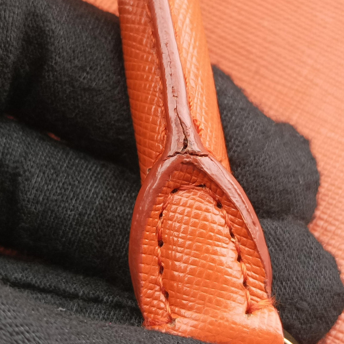 Secondhand Prada Galleria Orange SAFFIANO Leather BN1844 handbag | stylenewstar