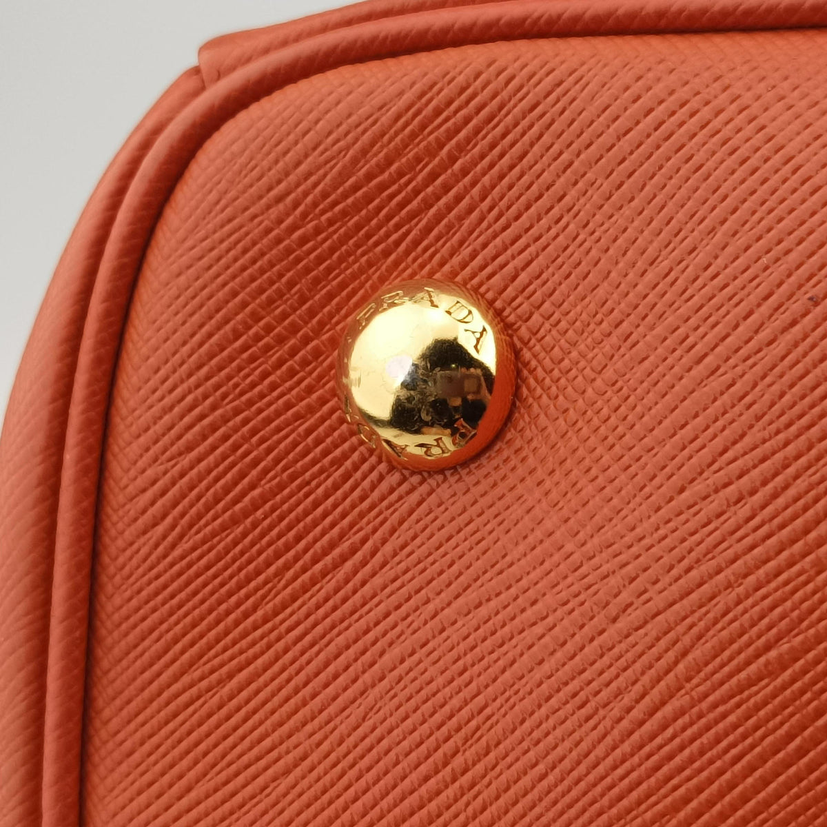 Secondhand Prada Galleria Orange SAFFIANO Leather BN1844 handbag | stylenewstar