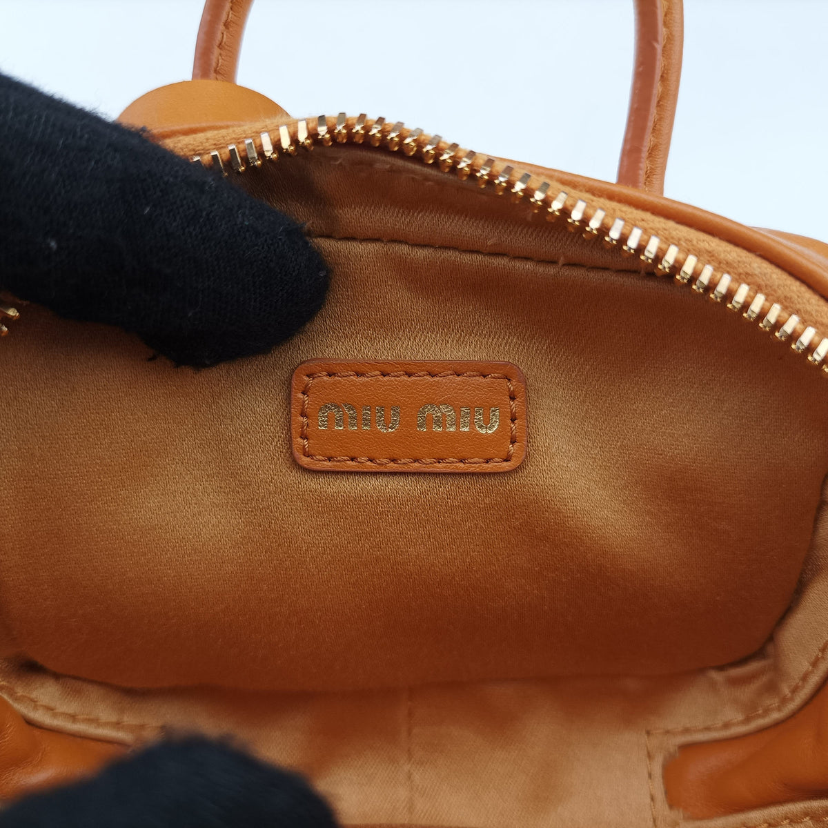 Pre-owned Miu Miu Beau Micro Yellow Leather  shoulderbag | stylenewstar