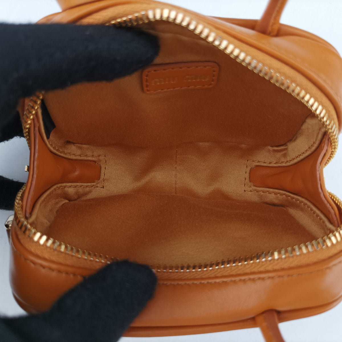 Pre-owned Miu Miu Beau Micro Yellow Leather  shoulderbag | stylenewstar