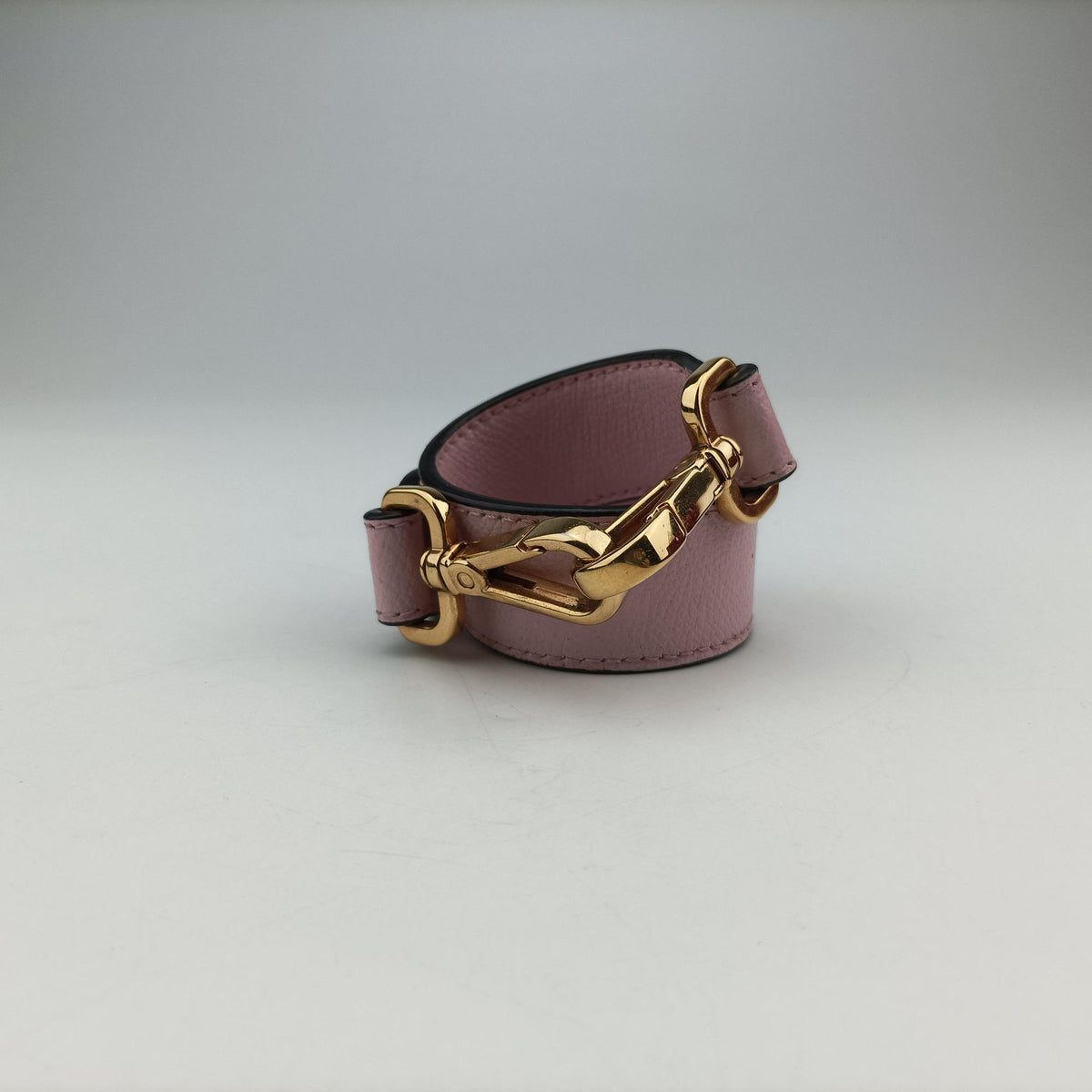 Secondhand Fendi Mon Tresor Mini Bucket Pink Leather 8BS010 shoulderbag | stylenewstar