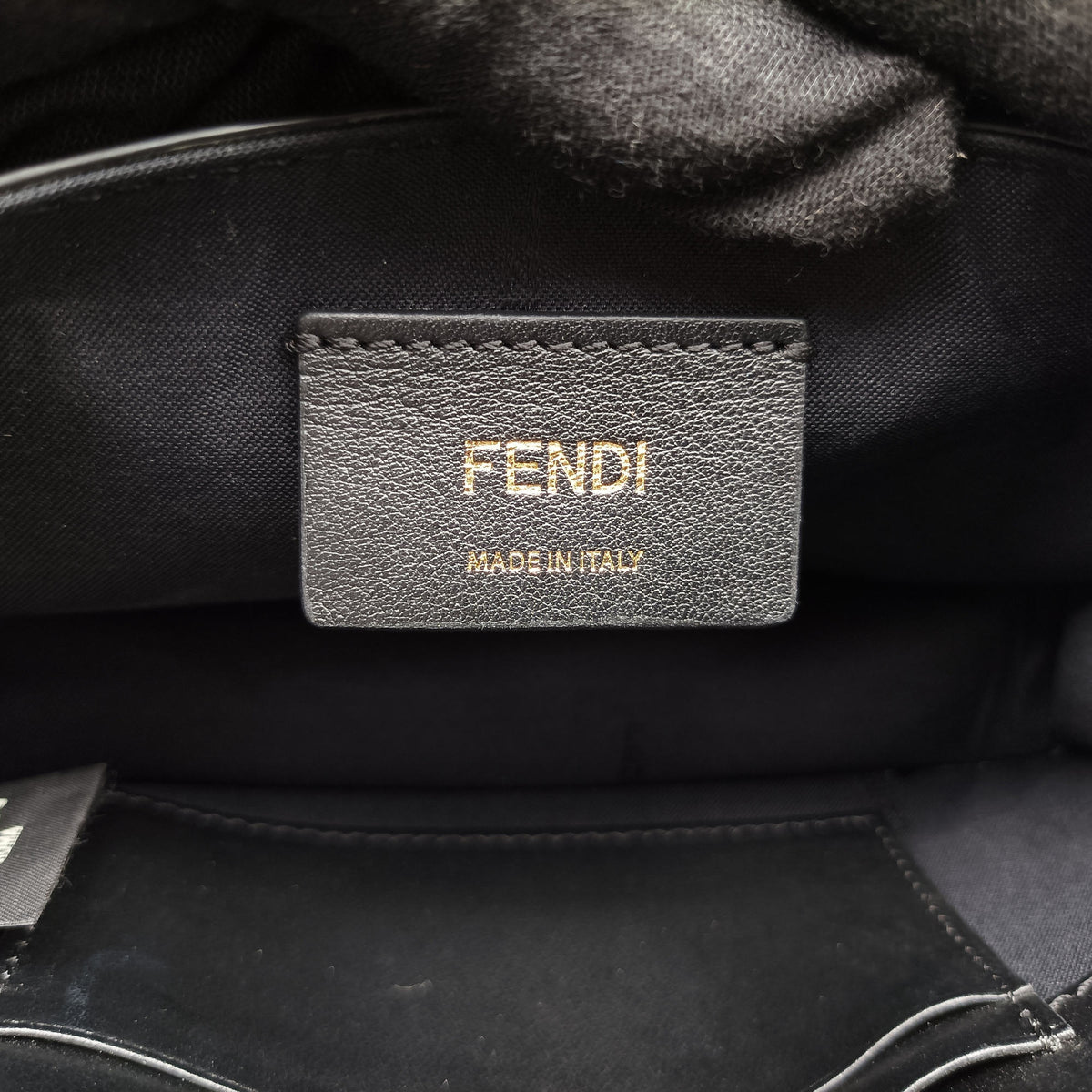 Pre-owned Fendi F is Black Leather 8BM005 shoulderbag | stylenewstar