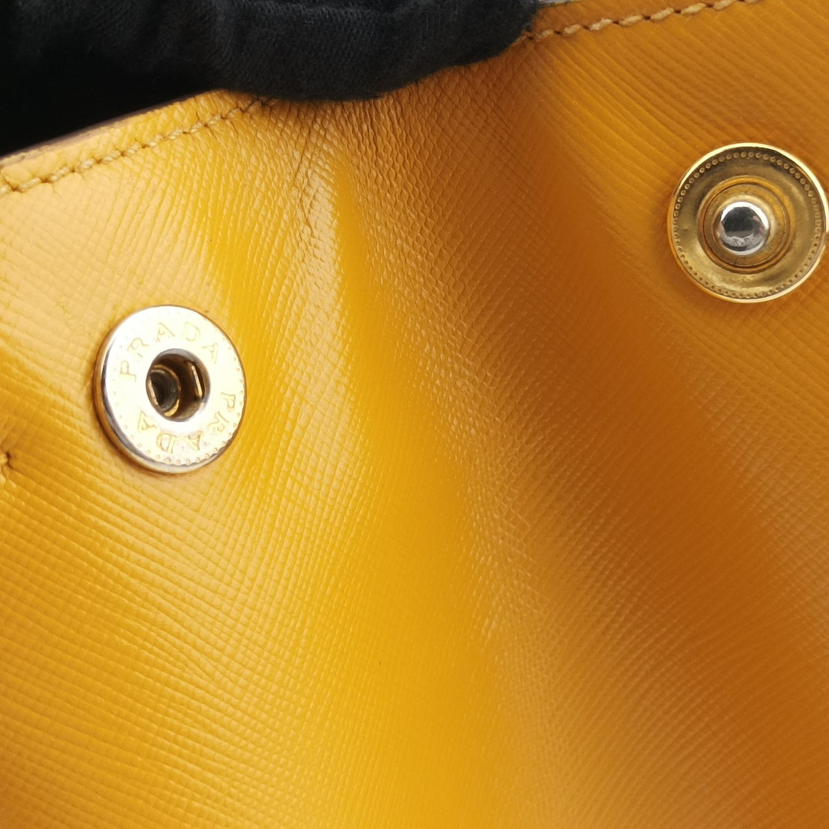 Pre-owned Prada Triangle logo Orange x Yellow Saffiano leather  handbag | stylenewstar