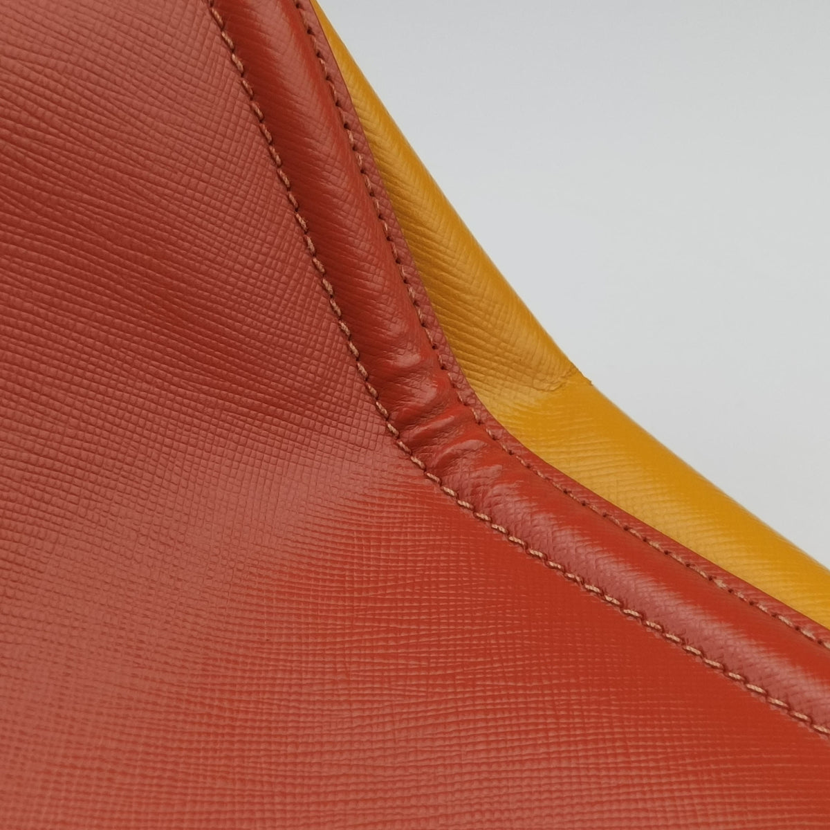Pre-owned Prada Triangle logo Orange x Yellow Saffiano leather  handbag | stylenewstar