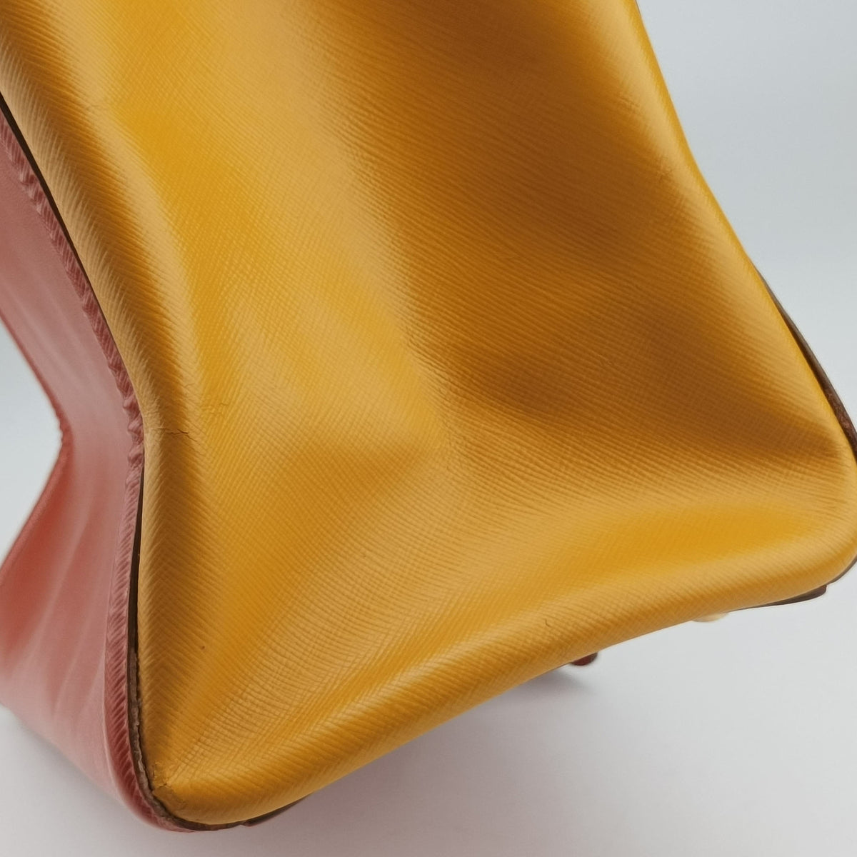 Pre-owned Prada Triangle logo Orange x Yellow Saffiano leather  handbag | stylenewstar