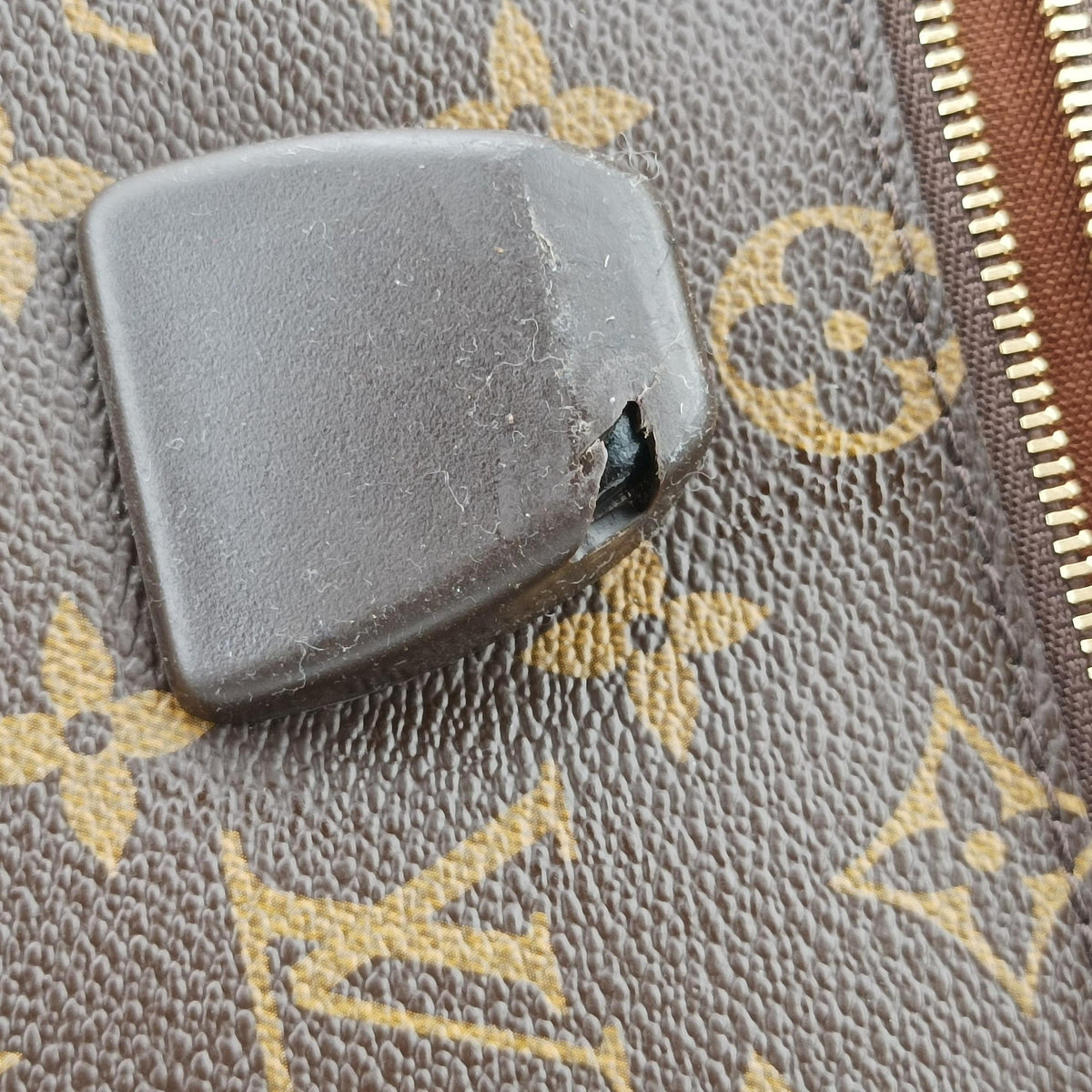 Secondhand Louis Vuitton Eole 50 brown Monogram Canvas M23204 suitcase | stylenewstar