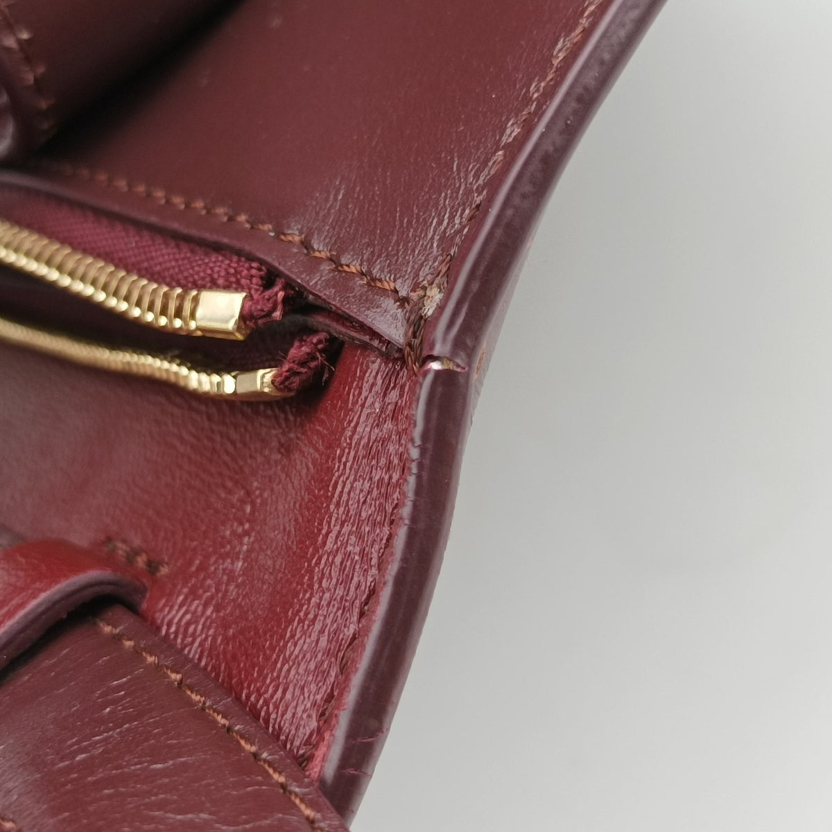 Pre-owned Celine Classic Box Burgundy Leather  shoulderbag | stylenewstar