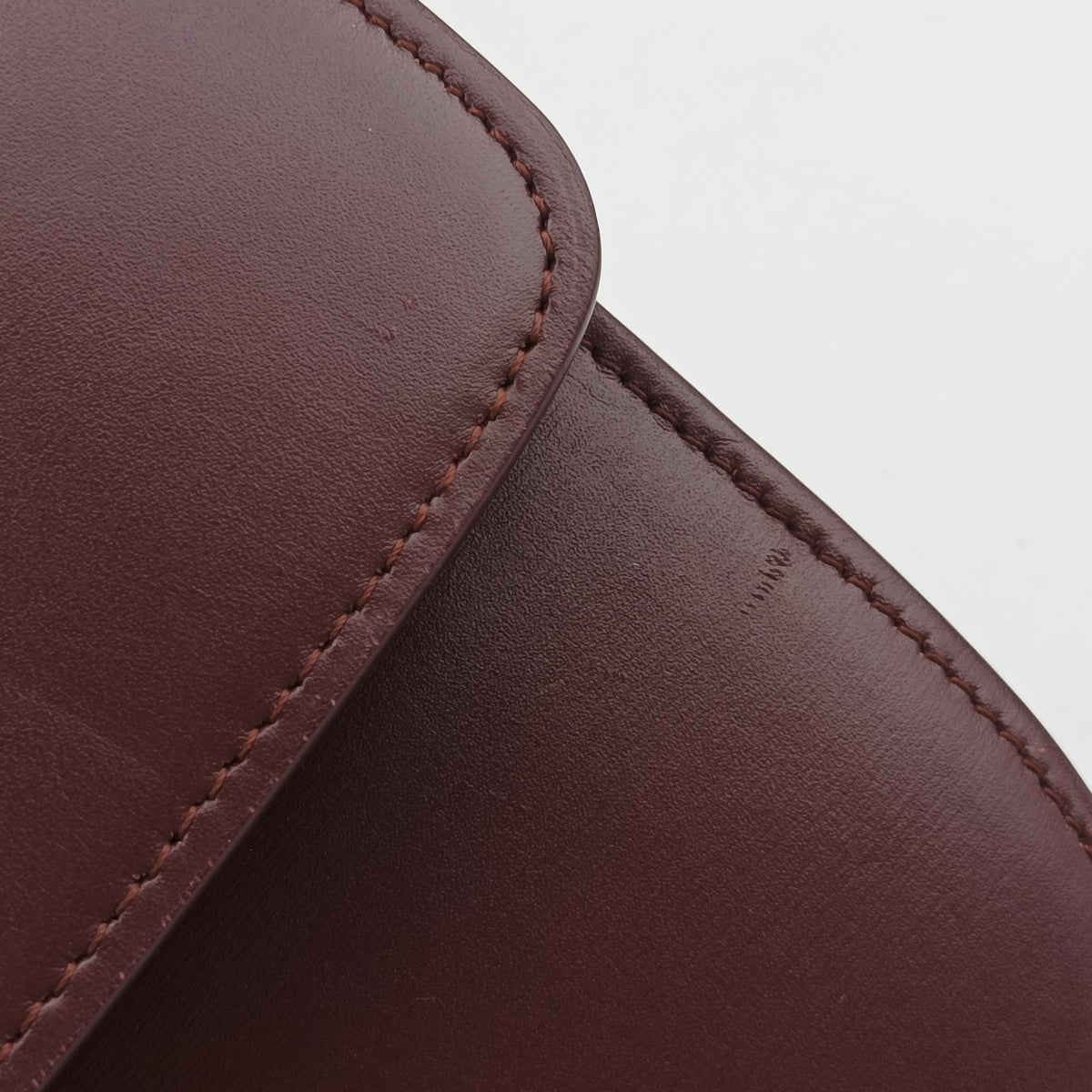 Pre-owned Celine Classic Box Burgundy Leather  shoulderbag | stylenewstar