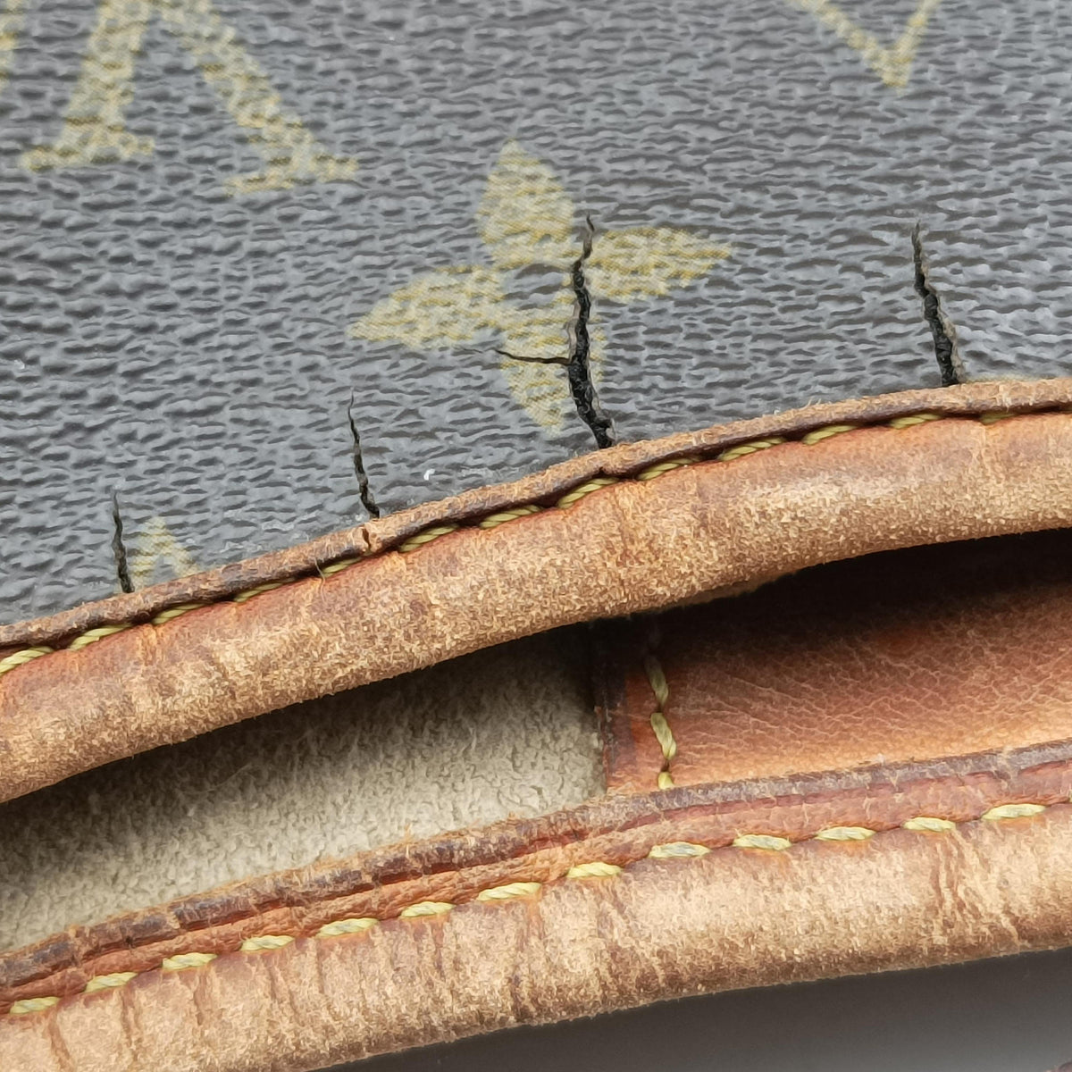 Secondhand Louis Vuitton GALLIERA PM Brown Monogram Canvas M56382 shoulderbag | stylenewstar