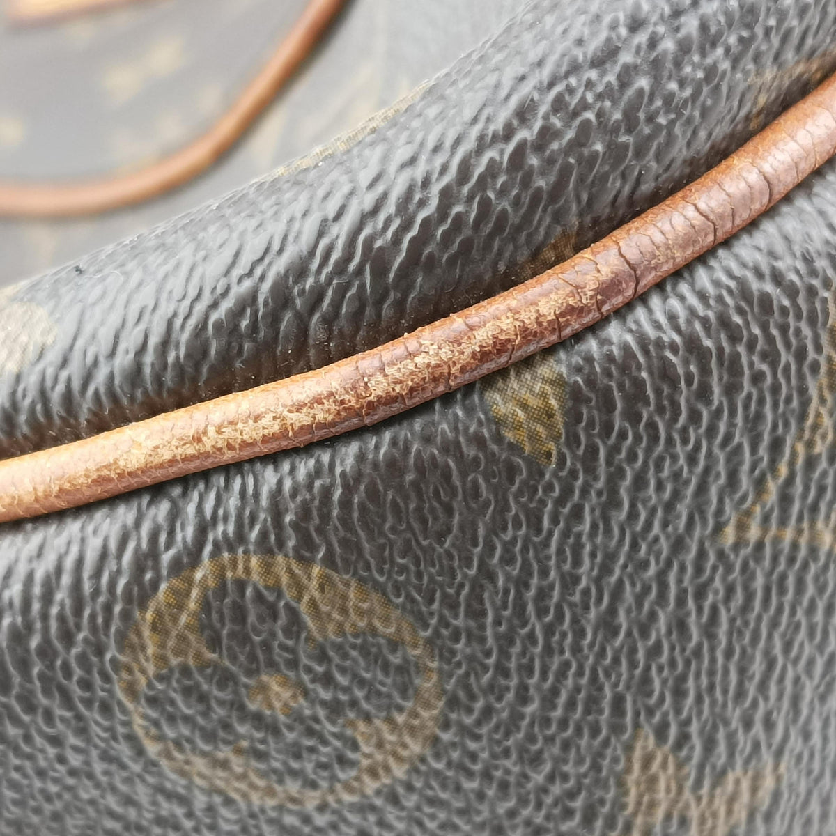 Secondhand Louis Vuitton GALLIERA PM Brown Monogram Canvas M56382 shoulderbag | stylenewstar