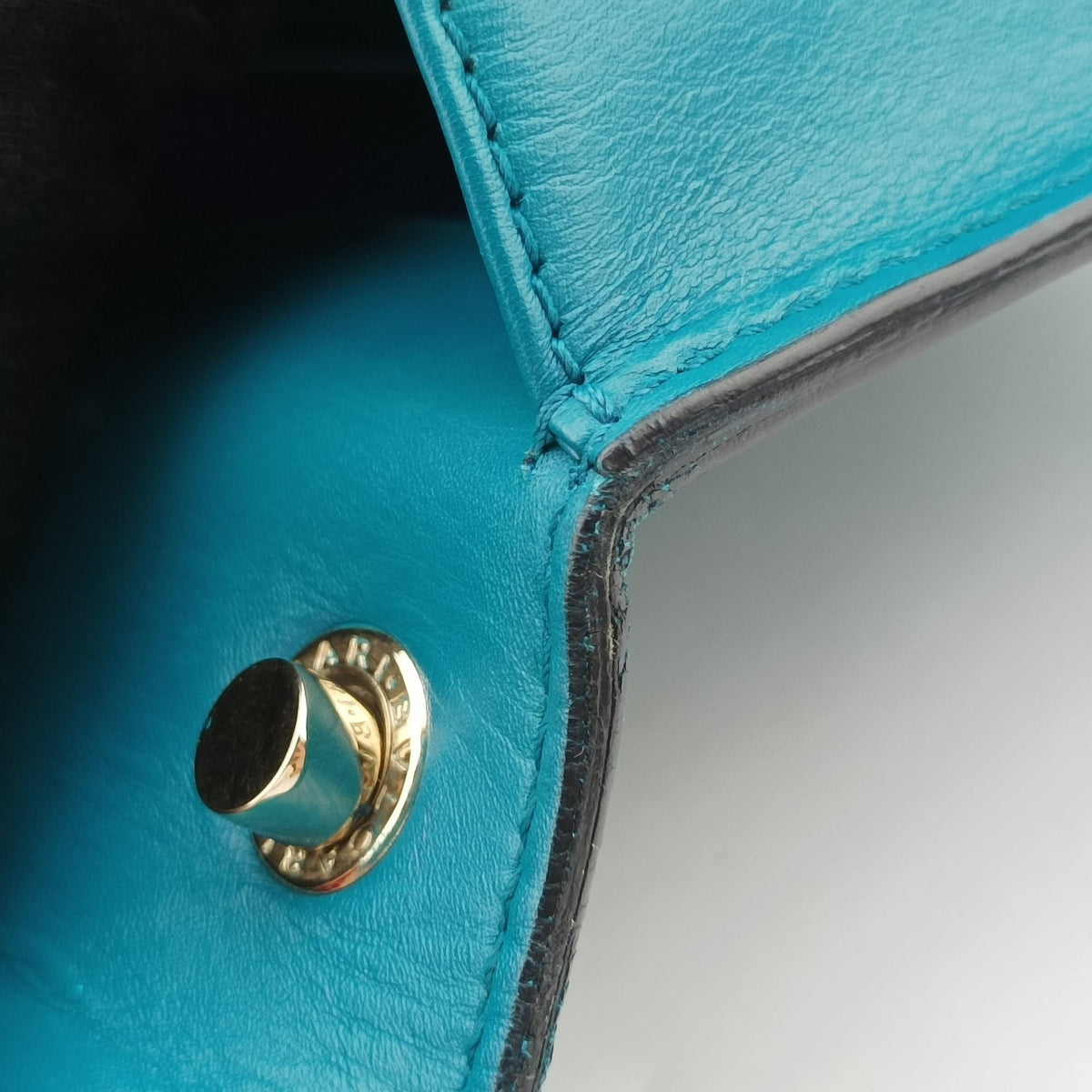 Vintage Bvlgari Serpenti Forever Blue leather  shoulderbag | stylenewstar