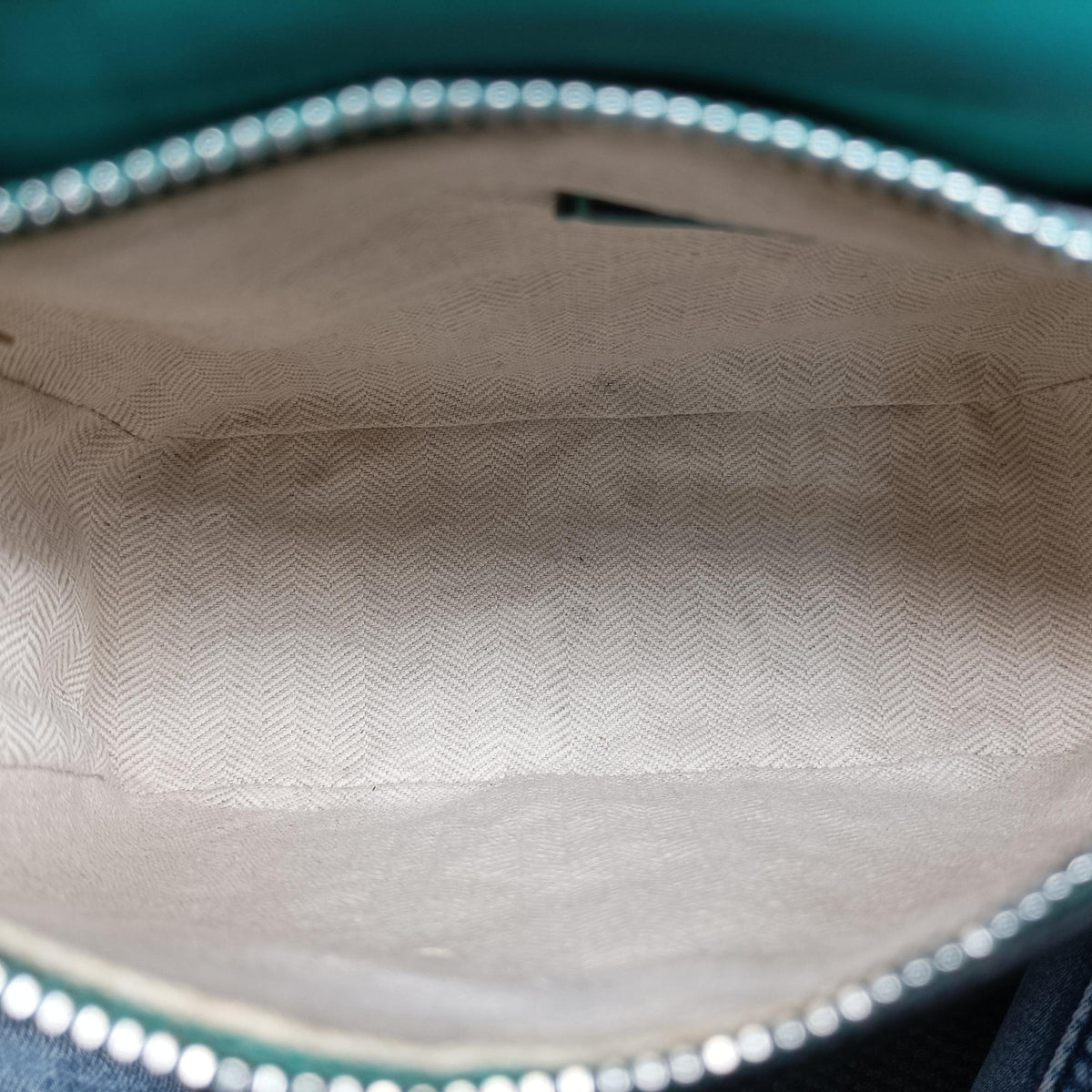 Pre-owned Loewe Puzzle Green Leather  shoulderbag | stylenewstar