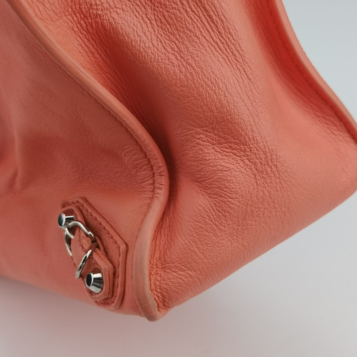 Pre-owned Balenciaga Papier A4 Orange Leather 370926 shoulderbag | stylenewstar