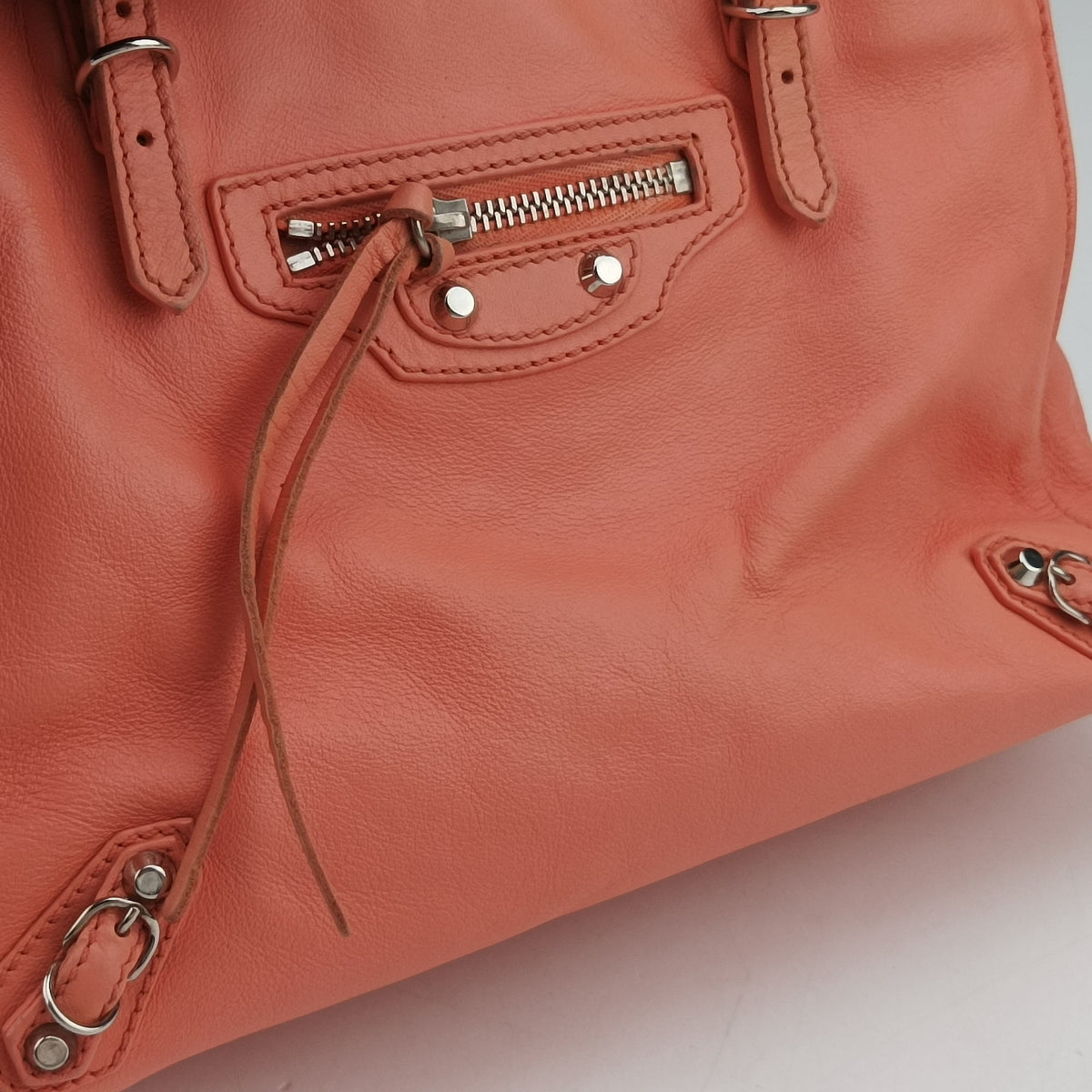Pre-owned Balenciaga Papier A4 Orange Leather 370926 shoulderbag | stylenewstar