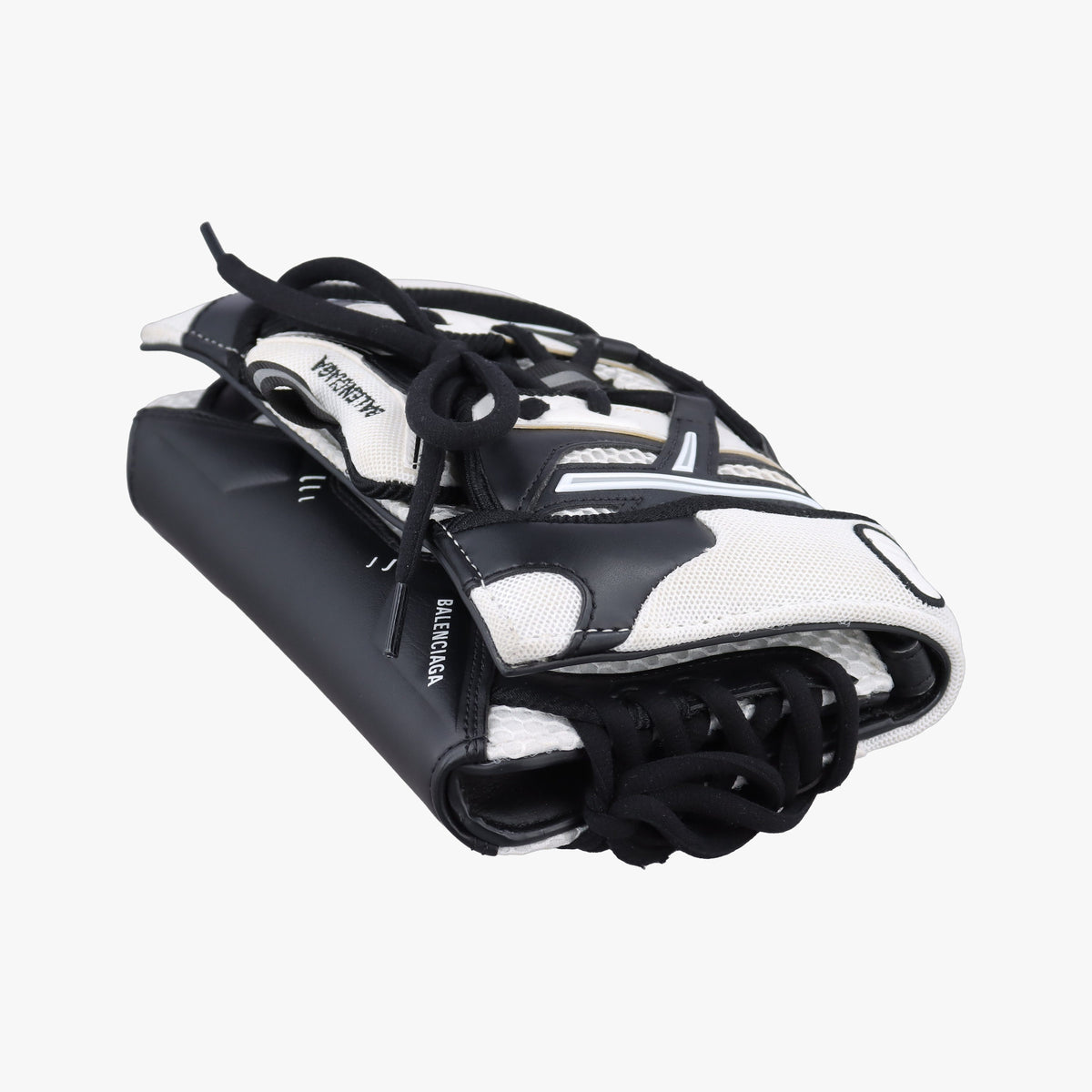 Pre-owned Balenciaga Sneakerhead Black×white fabric  shoulderbag | stylenewstar