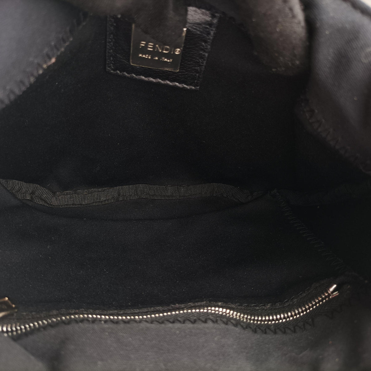 Vintage Fendi croissants Black cloth 26724 shoulderbag | stylenewstar