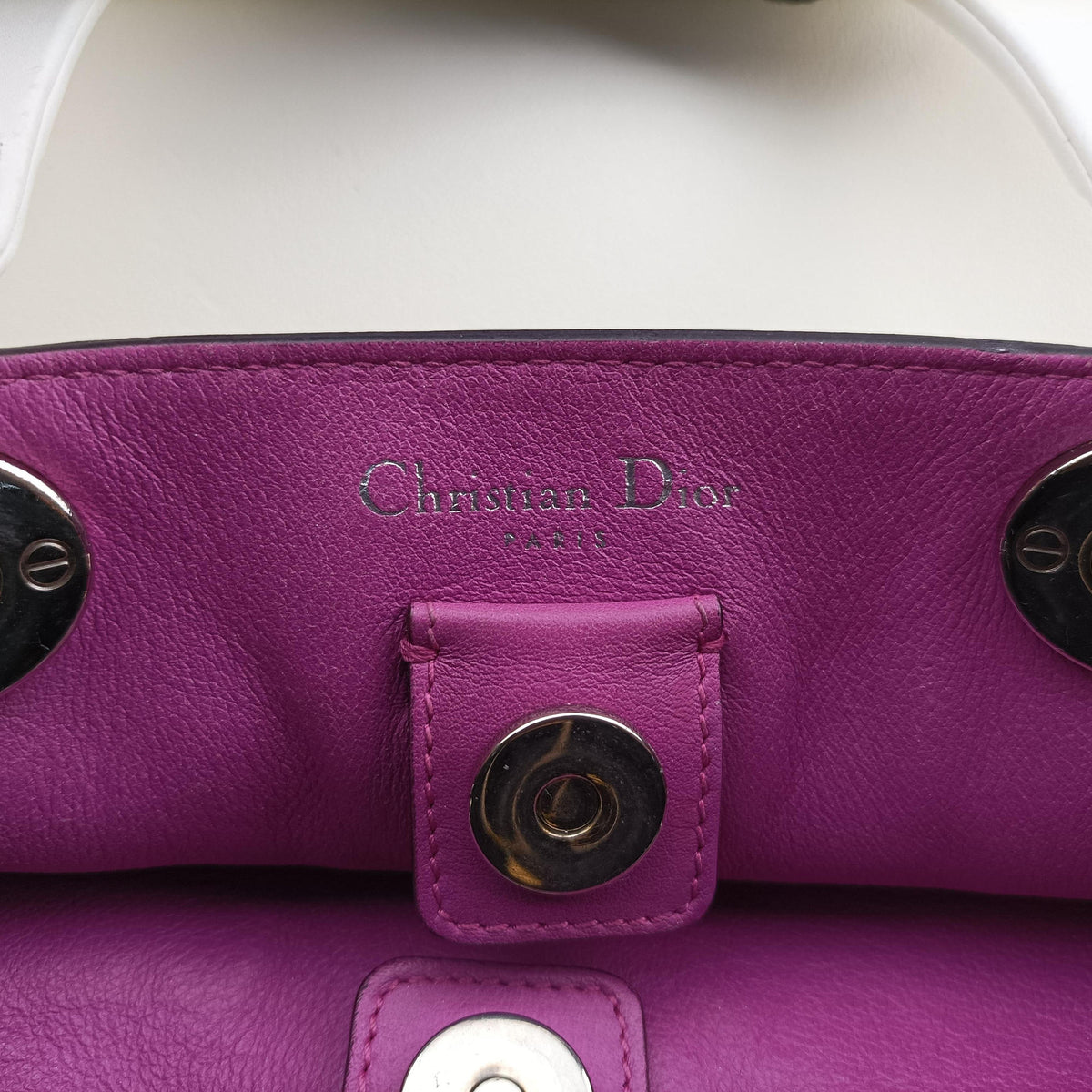 Vintage Christian Dior Diorissimo White Leather  shoulderbag | stylenewstar