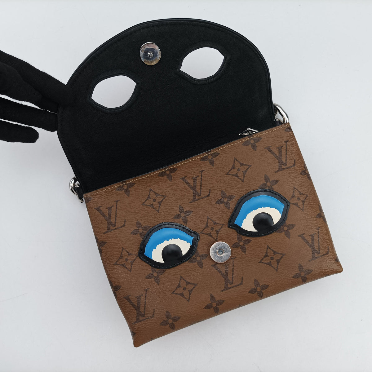 Secondhand Louis Vuitton Pochette Kabuki Mask Brown×MARRON×FUCHSIA Monogram Reverse×Epi M43495 shoulderbag | stylenewstar