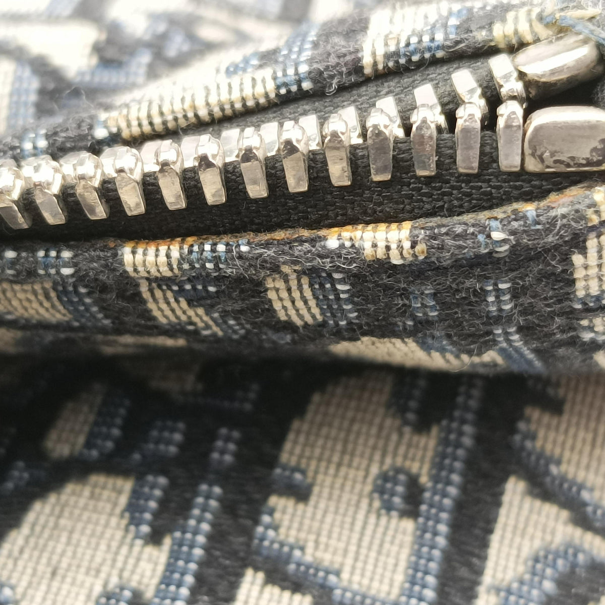 Secondhand Christian Dior saddle Navy Jacquard×Leather  crossbodybag | stylenewstar