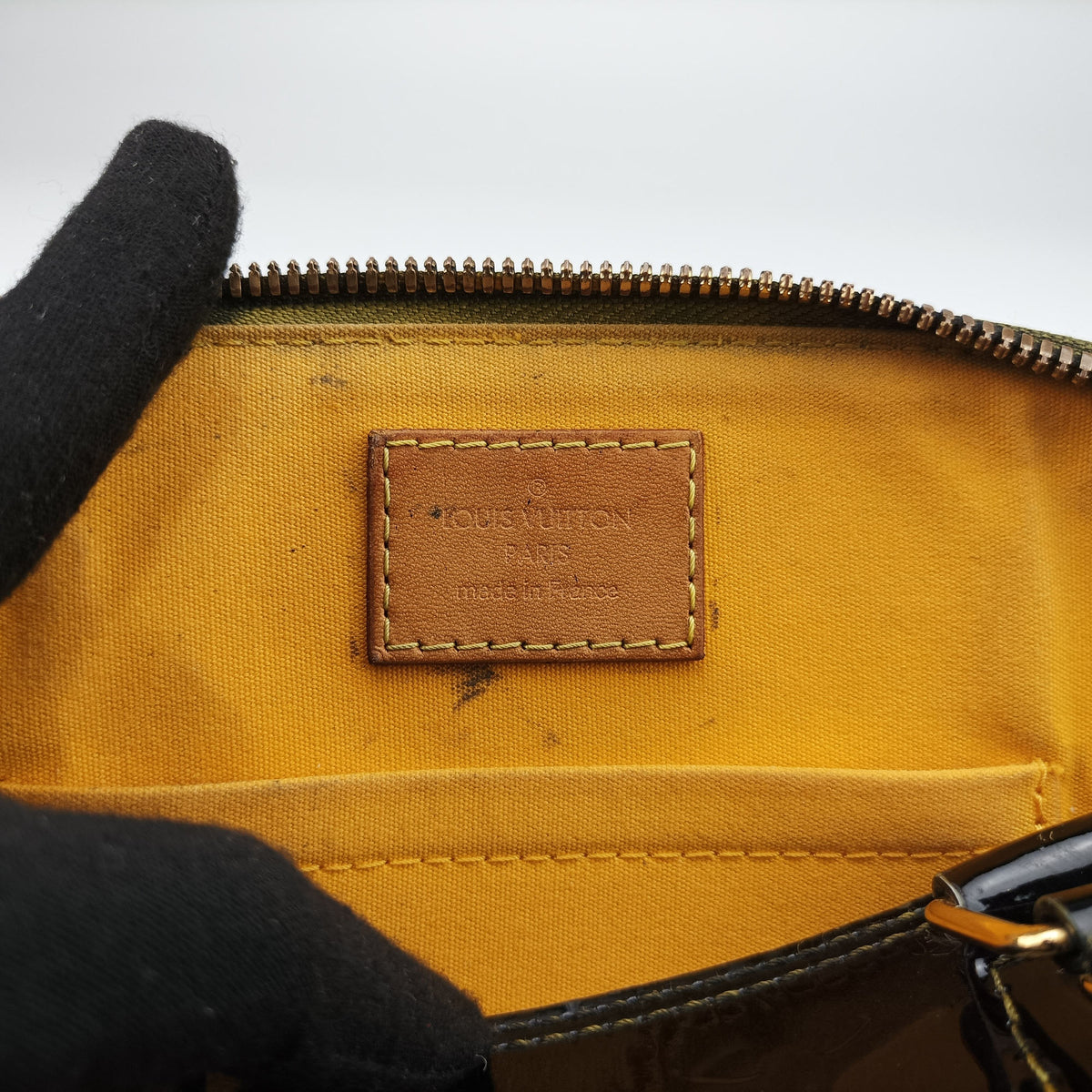Pre-owned Louis Vuitton Alma BB Black Vernis  handbag | stylenewstar