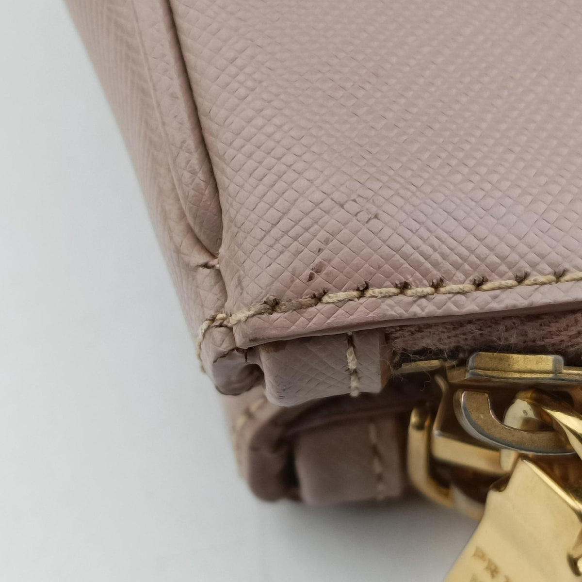 Vintage Prada Galleria Pink SAFFIANO Leather BN1801 handbag | stylenewstar