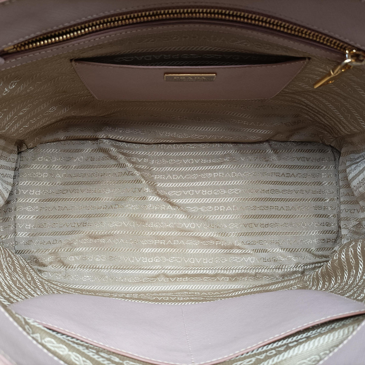 Vintage Prada Galleria Pink SAFFIANO Leather BN1801 handbag | stylenewstar