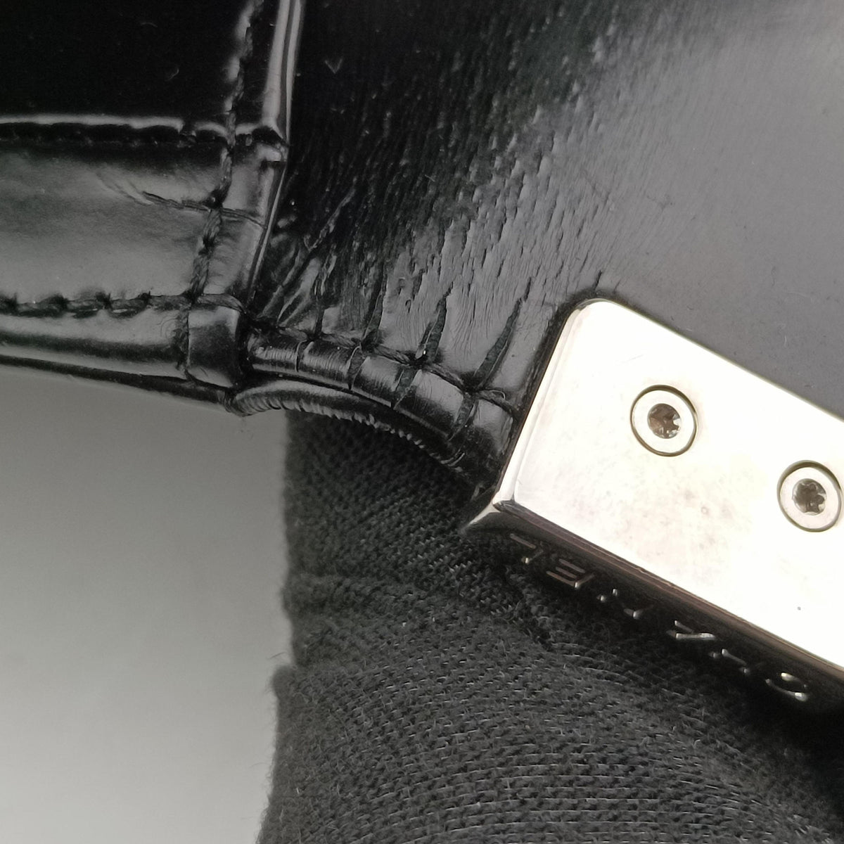 Secondhand Chanel BOY CHANEL Black Leather A67021 shoulderbag | stylenewstar