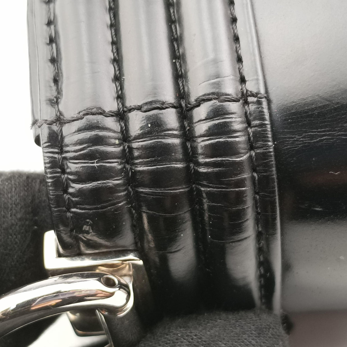 Secondhand Chanel BOY CHANEL Black Leather A67021 shoulderbag | stylenewstar