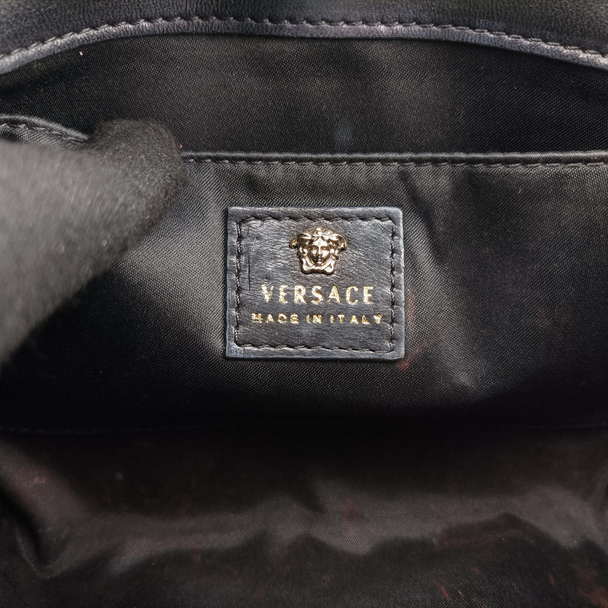 Secondhand VERSACE La Medusa Black Enamel  clutchbag | stylenewstar