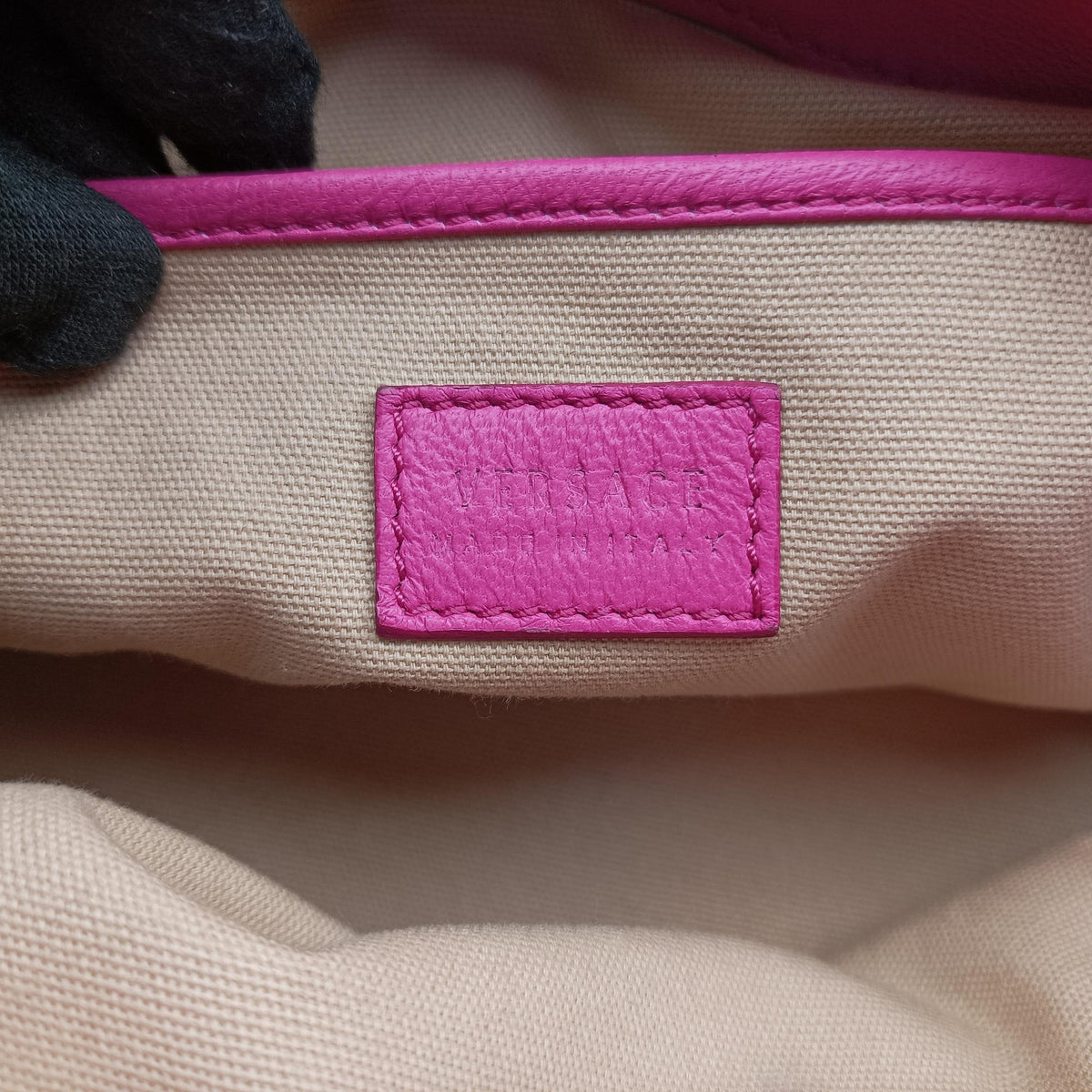 Pre-owned VERSACE Barocco Quilted Vanitas Pink Leather  shoulderbag | stylenewstar