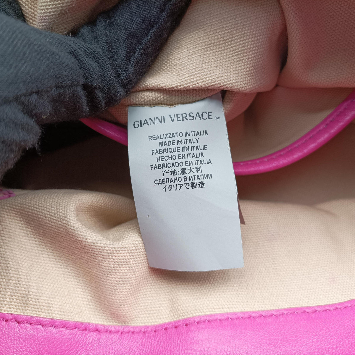 Pre-owned VERSACE Barocco Quilted Vanitas Pink Leather  shoulderbag | stylenewstar