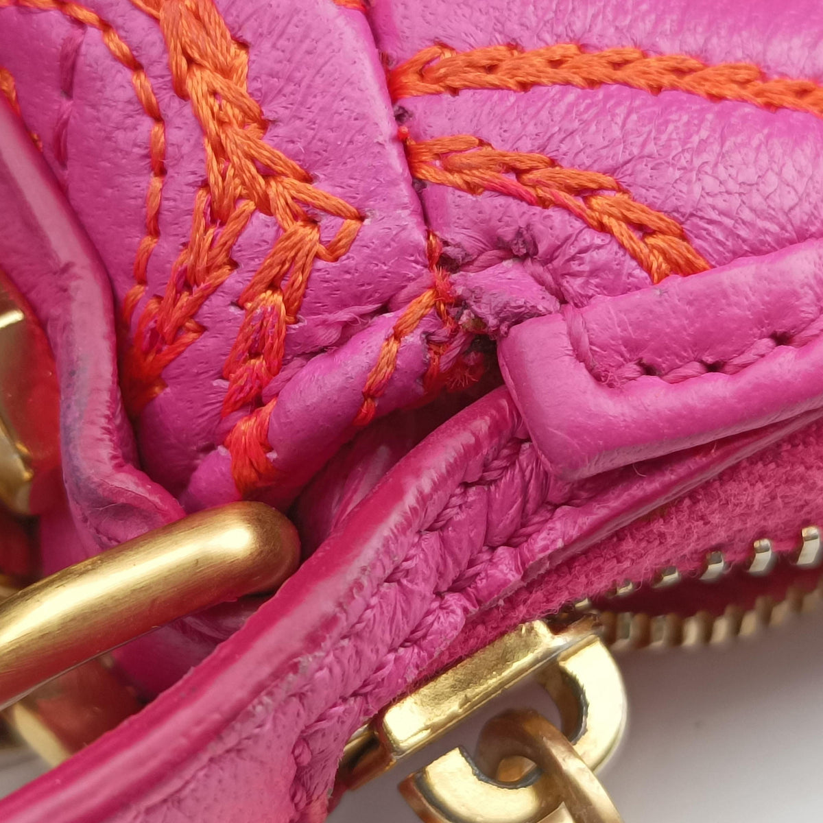 Pre-owned VERSACE Barocco Quilted Vanitas Pink Leather  shoulderbag | stylenewstar