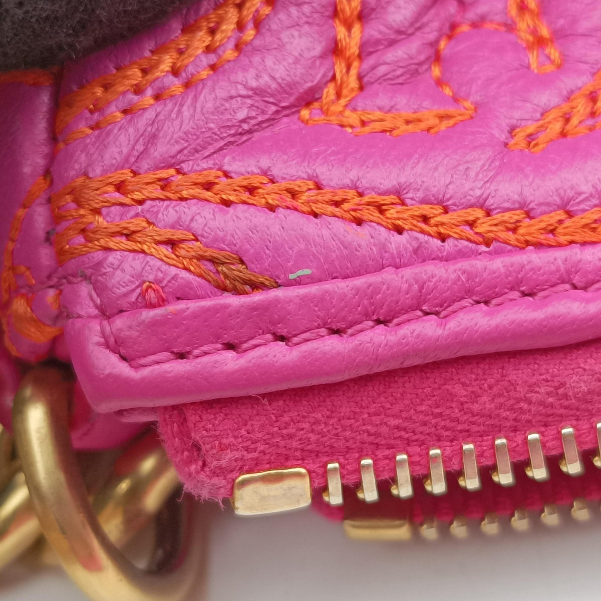 Pre-owned VERSACE Barocco Quilted Vanitas Pink Leather  shoulderbag | stylenewstar