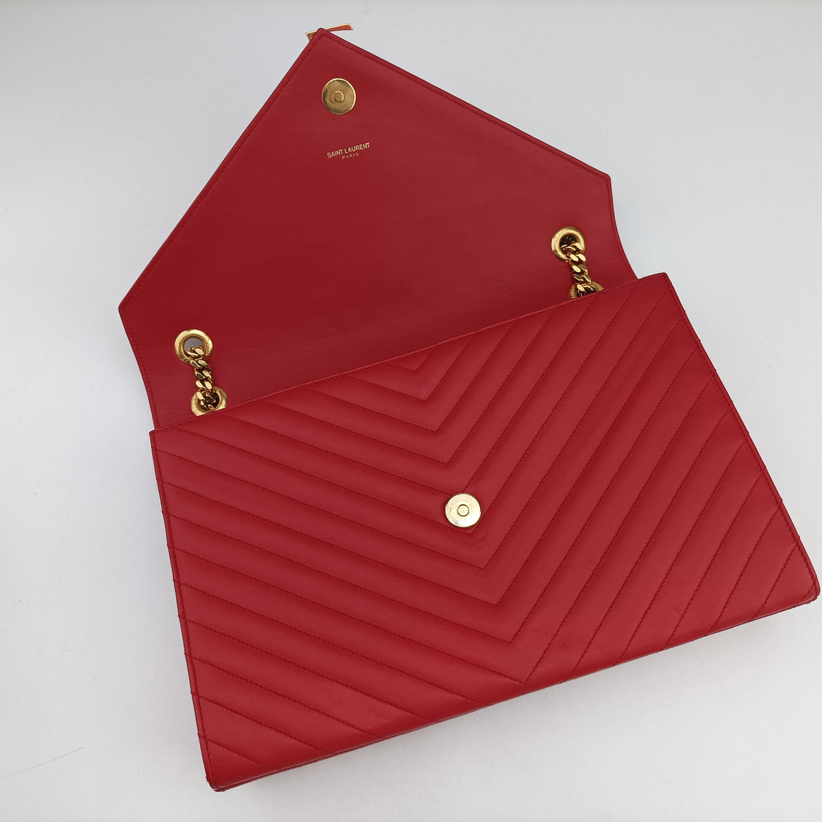 Secondhand Yves Saint Laurent envelope Red Leather 342023 shoulderbag | stylenewstar