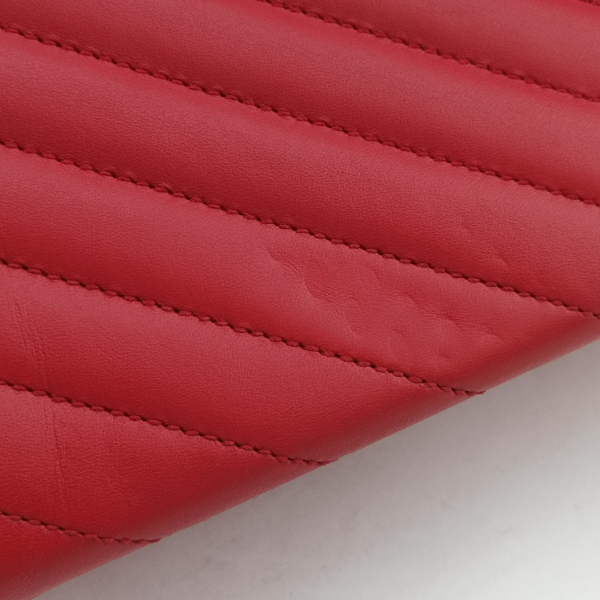 Secondhand Yves Saint Laurent envelope Red Leather 342023 shoulderbag | stylenewstar