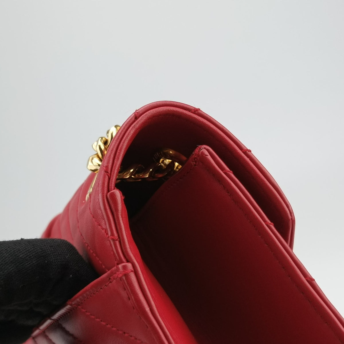 Secondhand Yves Saint Laurent envelope Red Leather 342023 shoulderbag | stylenewstar