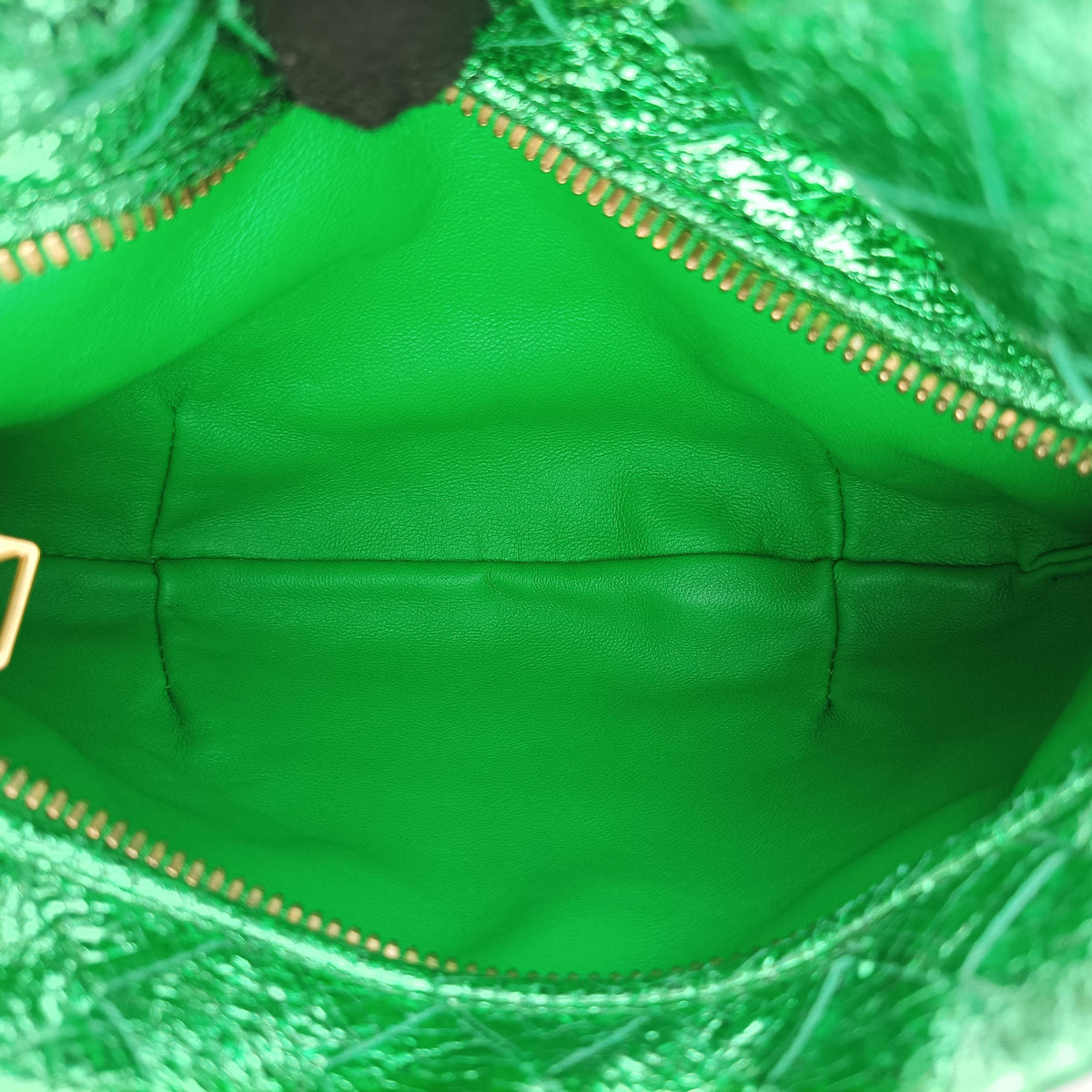 Secondhand Bottega Veneta Jodie Green Leather  handbag | stylenewstar