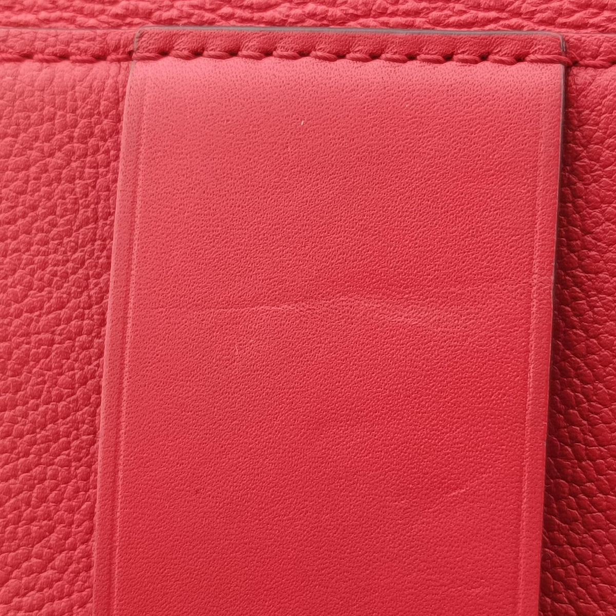 Vintage Louis Vuitton VERY ruby Leather M42905 shoulderbag | stylenewstar