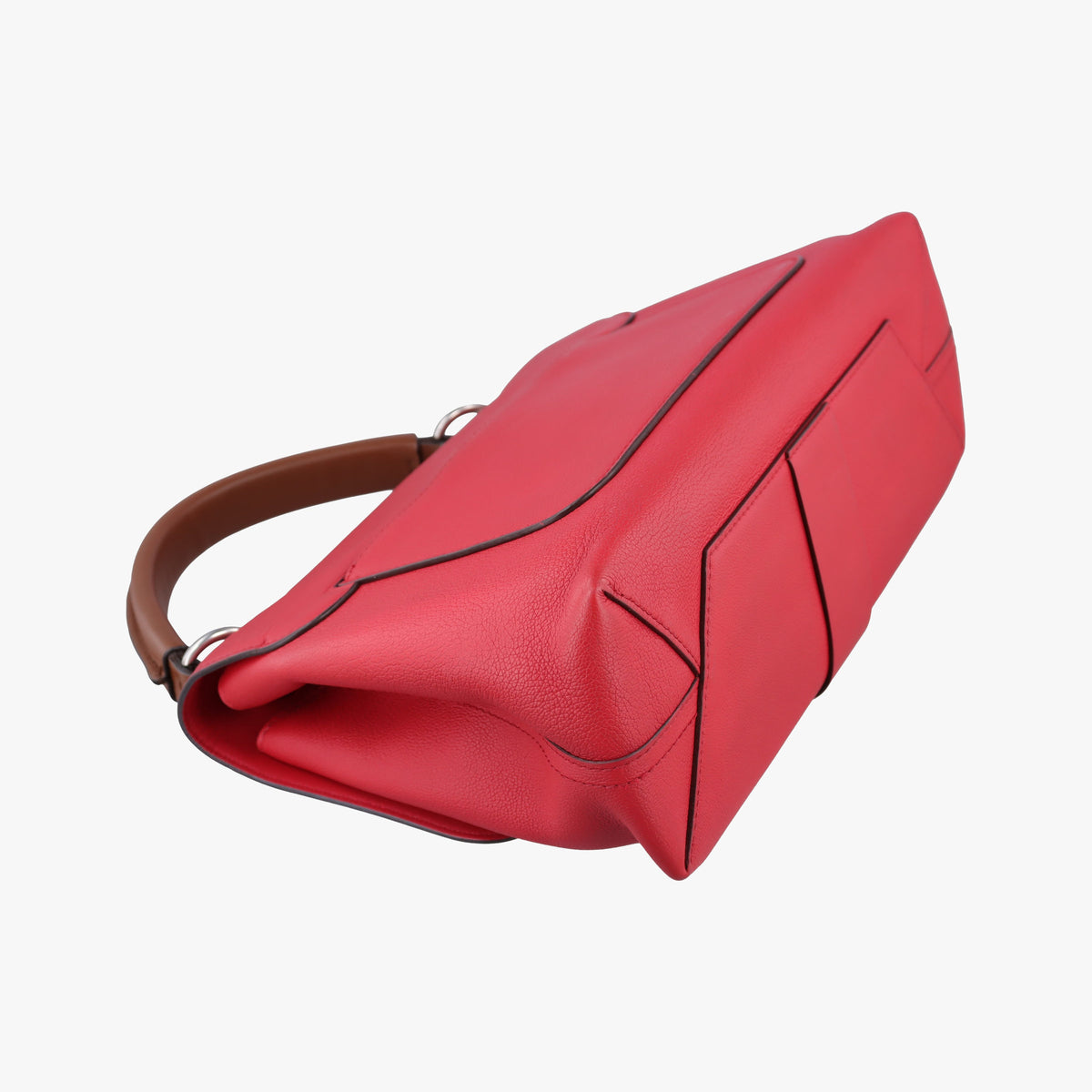 Vintage Louis Vuitton VERY ruby Leather M42905 shoulderbag | stylenewstar