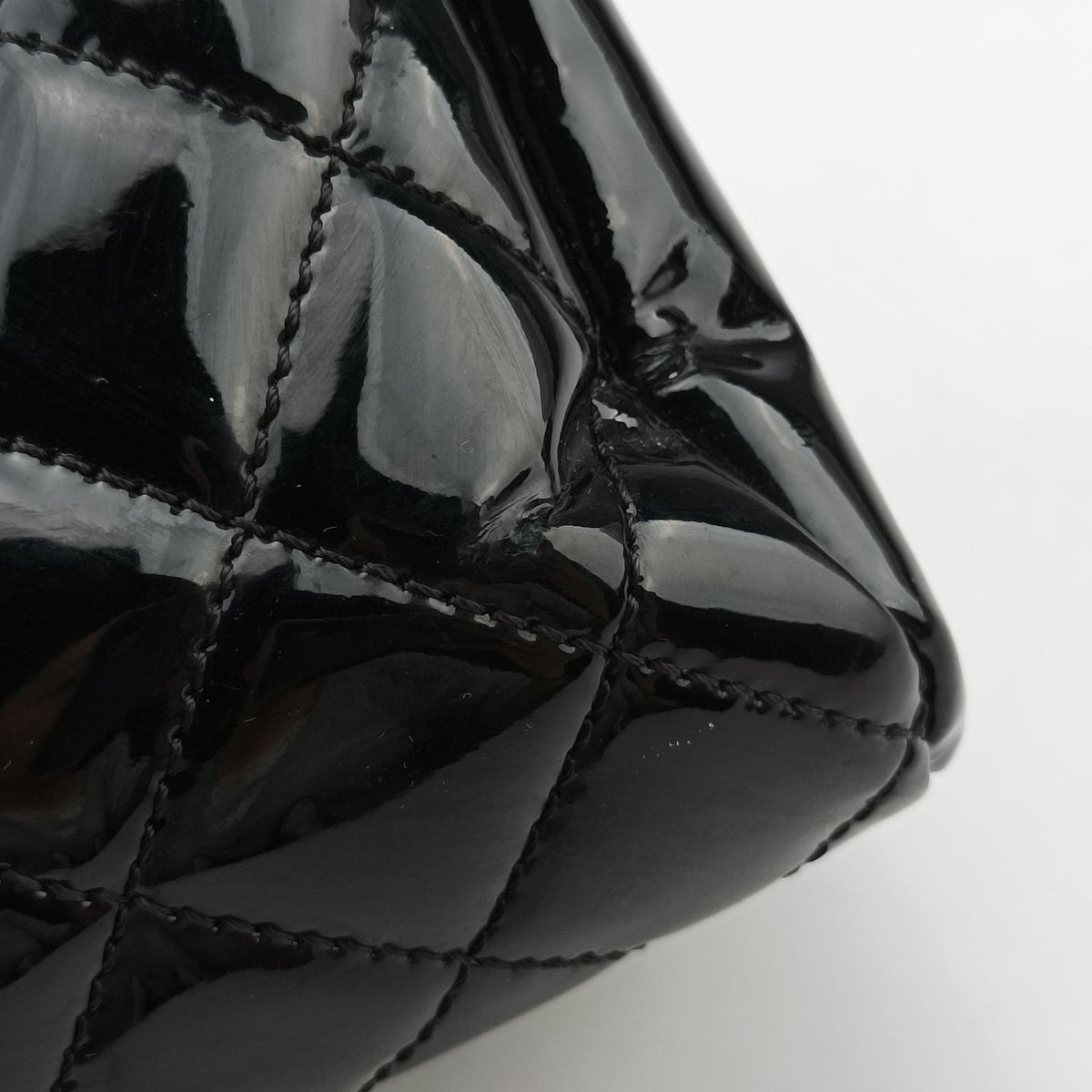 Pre-owned Chanel Mademoiselle Bowling Black Patent leather A50558 shoulderbag | stylenewstar