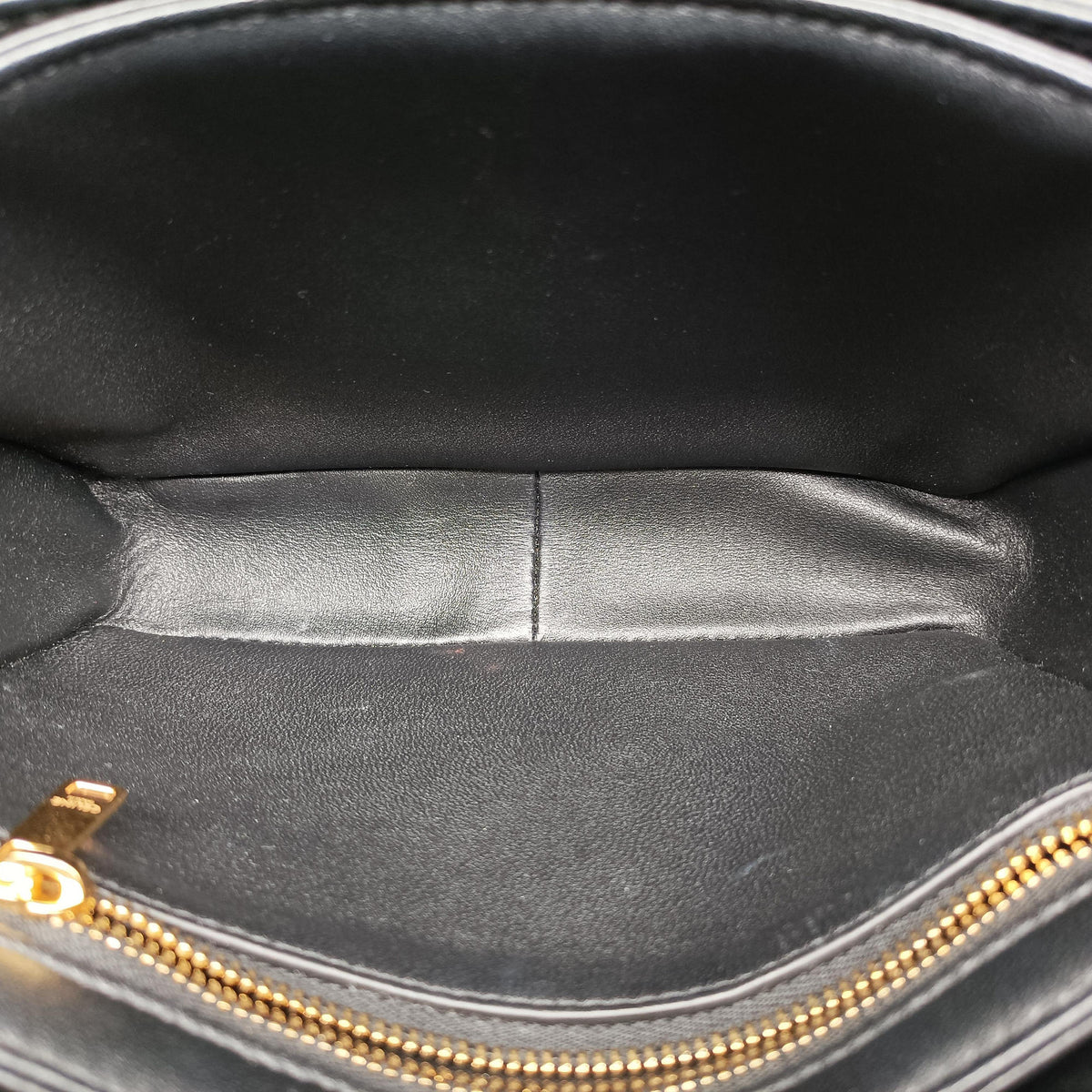 Pre-owned Celine Teen Triomphe Black Leather  shoulderbag | stylenewstar