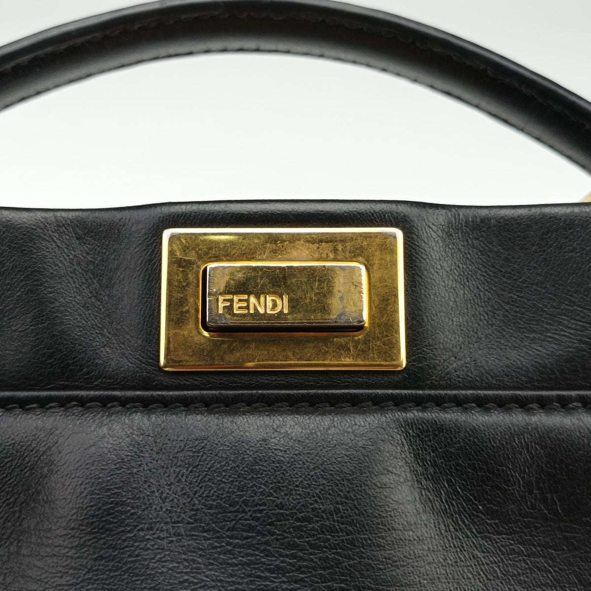 Pre-owned Fendi PEEKABOO Black Leather 8BN244 shoulderbag | stylenewstar
