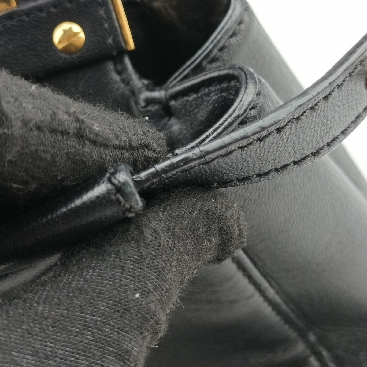 Pre-owned Fendi PEEKABOO Black Leather 8BN244 shoulderbag | stylenewstar