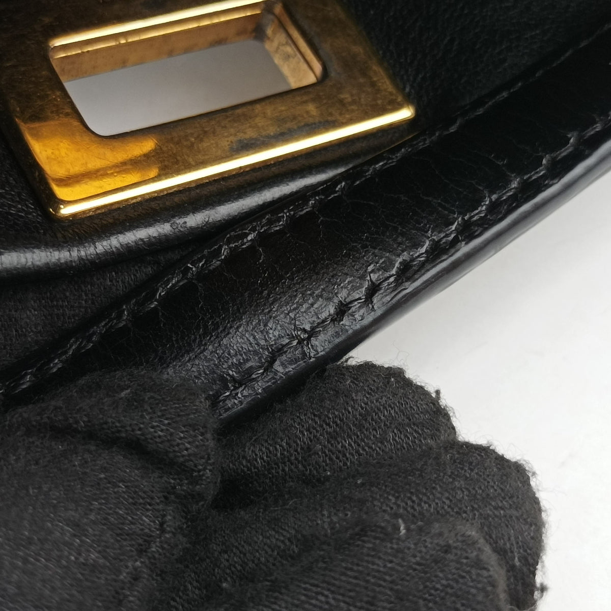 Pre-owned Fendi PEEKABOO Black Leather 8BN244 shoulderbag | stylenewstar